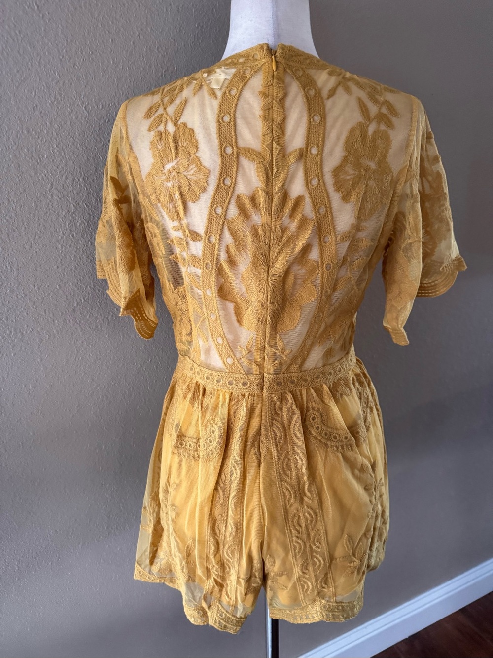 Mustard Lace Romper with Deep V - Picture 4 of 10